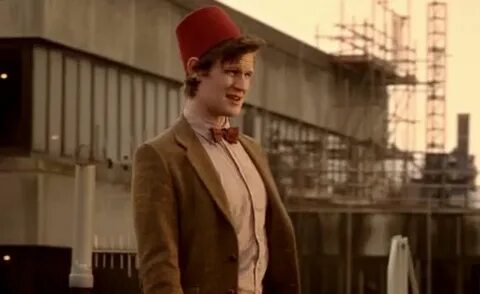 Eleventh Doctor fez and maroon bow tie Eleventh doctor, 11th