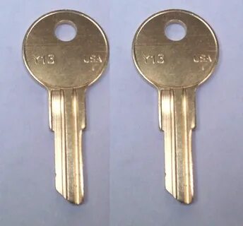 2) UWS Dewalt Tool Box Replacement Keys Pre-Cut To Your Key 