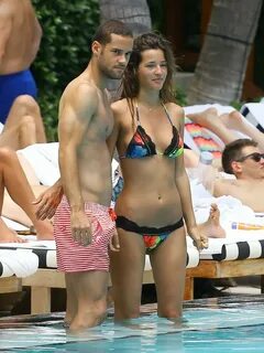 Mario Suarez and Malena Costa Relax Poolside - Pictures - Zi