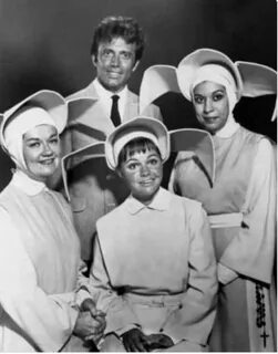 The Flying Nun - Sally Field Old tv shows, The flying nun, C