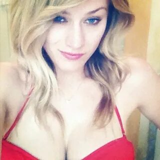 Molly ephraim boobs 🔥 Christina El Moussa Hot & Sexy Leaked 