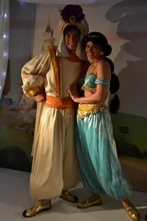 Meeting Prince Ali (Aladdin) and Jasmine at the Princess a. 