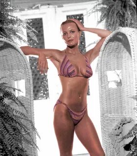 Cheryl Ladd Door Bikini Free Porn