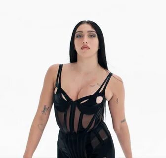 Popular Lourdes Leon And Bella Hadid Sexy For Mugler (37 Photos And Videos)...