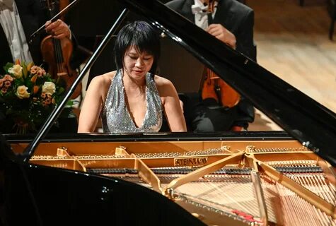 Zobrazení položek podle značky: yuja wang