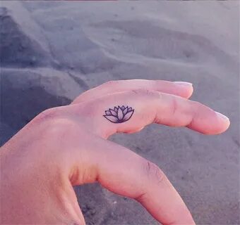 Fingers Tattoos Ideas For Women - WallpaperKut