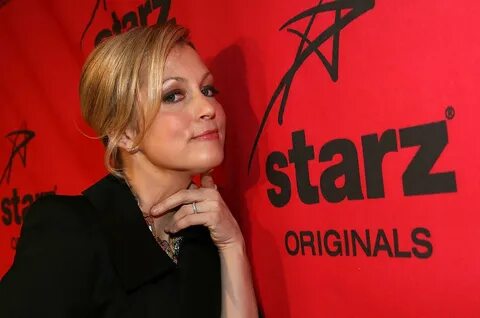 Ali Wentworth, Limits Twitter Use in Her House - Alexandra W