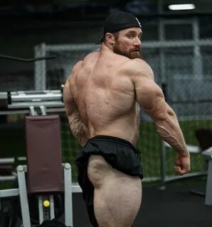 American IFBB Pro bodybuilder Seth Feroce - Worldwide Body B