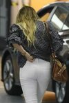 Hilary Duff Booty in Tights - Gets Her Nails Done in Studio 