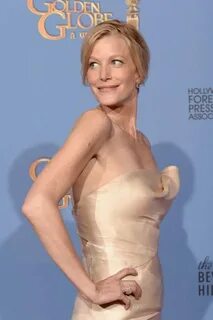 51 Sexy Anna Gunn Boobs Pictures Will Heat Up Your Blood... 