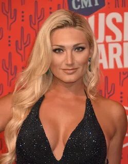 Picture of Brooke Hogan