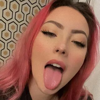 Woe Alexandra - woesenpai69 Sexy Forums Onlyfans Leaks