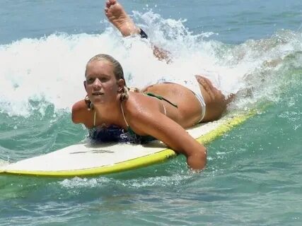 Bethany Hamilton / American Surfer - Nuded Photo
