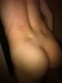 fesse homme nu - www.triglobalmandiri.com.