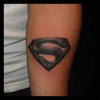 25 Superman Tattoo for the Hero in You Superman tattoos, Tat