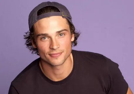 Tom Welling Wiki (2022), net worth, age, height, family & mo