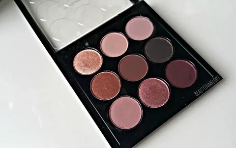 Beauty&Melody: M.A.C Eyeshadow x 9: Burgundy Times Nine Pale