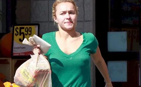 Hayden Panettiere Puffy while Shopping - The Nip Slip