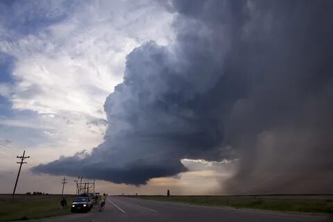 Tornadoes Research Paper - DREAMESSAY