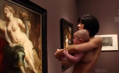 Artist Goes to Gallery Nude With Baby to 'Become Art' - Talk
