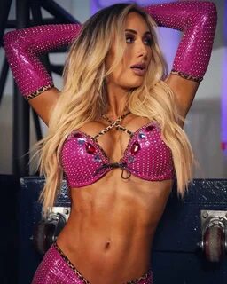 Wrestling Insights on Twitter: "Day 1️⃣8️⃣ of #Carmella 🤑 💗