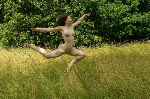 Naked jumps