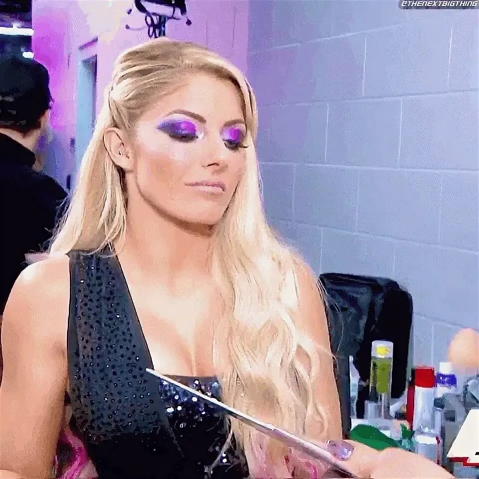 Alexa Bliss Makeup GIF - Alexa Bliss Makeup WWE - Discover &