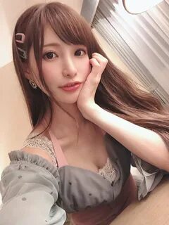 天 使 も え 🍒 🐰 Amatsuka Moe в Твиттере: "ホ テ ル × 2 人 き り ＝ ナ ニ 