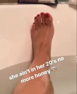 Katy Perry - Celebrity Feet Pics