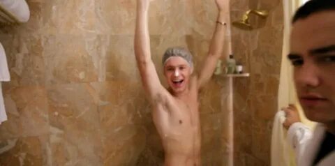 superficial guys: NIALL HORAN (1D) PICTURES SHIRTLESS "One W