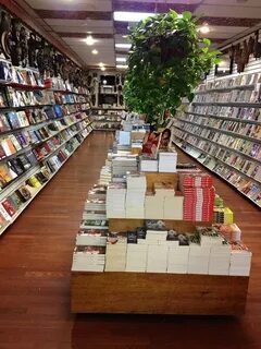 Bookstore in Newark Top Bookstore