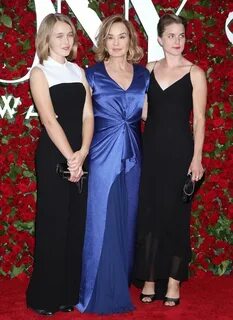 2016 Tony Awards - Red Carpet Arrivals - Picture 35