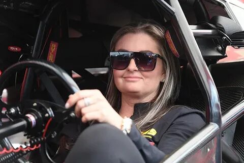 How Erica Enders leveraged tenacity to become a Pro Stock ch