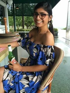 blog_caly-mia_khalifa-008.jpg ImageBan.ru - Надёжный фотохос