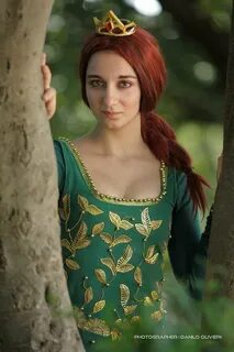 Princess Fiona - Adames Princess Fiona Cosplay Photo