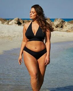 Shop it while it's hot! Your favorite @AshleyGraham styles a