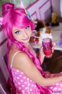 Pinku cosplay