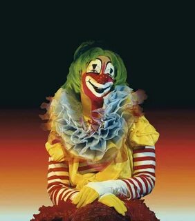 Cindy Sherman - Clowns - London - Sprüth Magers