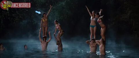 Линдсей Schoneweis nude pics.