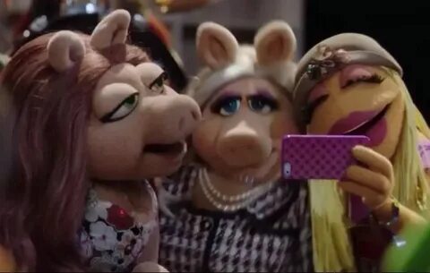 From left to right: Spamela Hamberson,Miss Piggy and Janice 