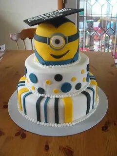 Minion Graduation cakes, Despicable me cake, Cake
