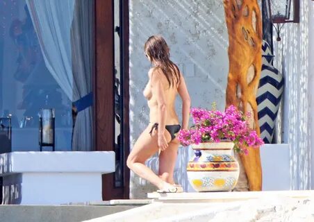 Heidi Klum spotted topless on a vacation in Cabo San Lucas