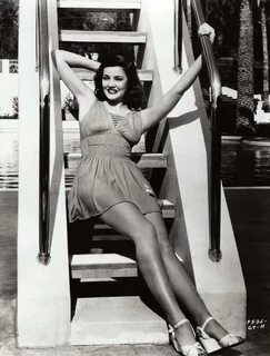 Gene Tierney Online Photo Gallery & Community - MUSE VIEWS