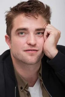 Robert Pattinson Gallery