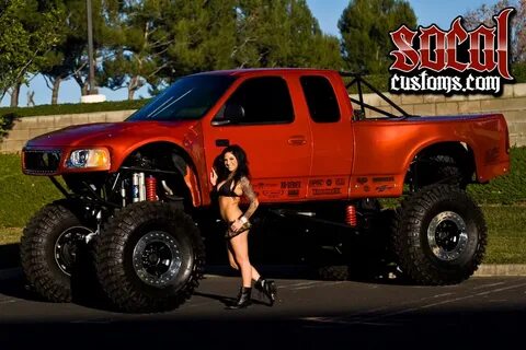 1999 Ford F150 lifted Car girls