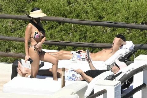 Kourtney Kardashian In a bikini off the coast of Sardinia - 