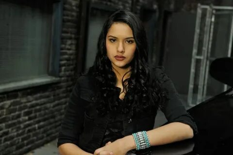 Picture of Tanaya Beatty