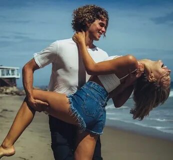 Alexis and Jay Kids in love, Alexis ren, Cute couples