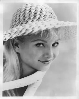 Susan Oliver and the Green Girl Documentary Susan oliver, Gr