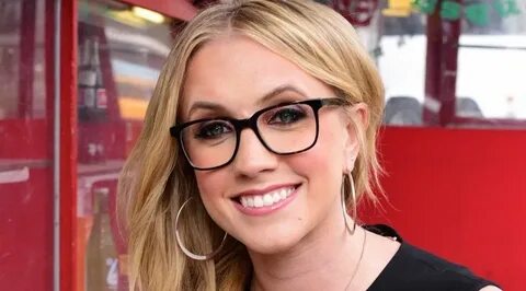 Kat Timpf is married - Here's what we know - TheNetline